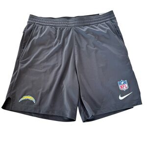 NWT Nike Los Angeles Chargers NFL Shorts Dri-Fit Athletic Gray Zip Pocket Train